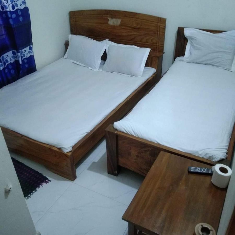 Hotel Bonolota International Rajshahi Exteriör bild